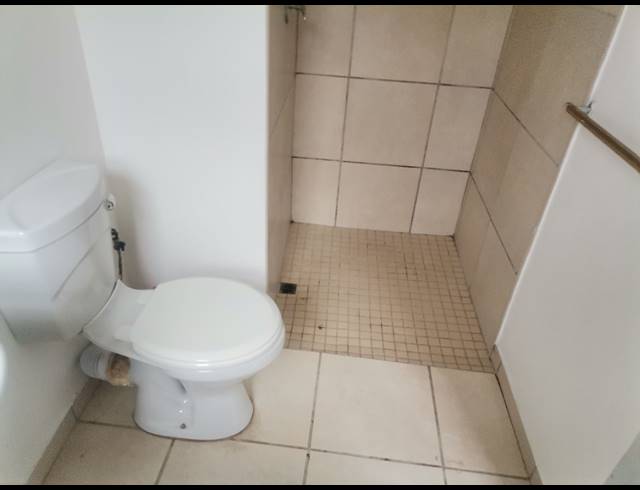 21 BEDROOM APARTMENT BLOCK FOR SALE IN UMBILO